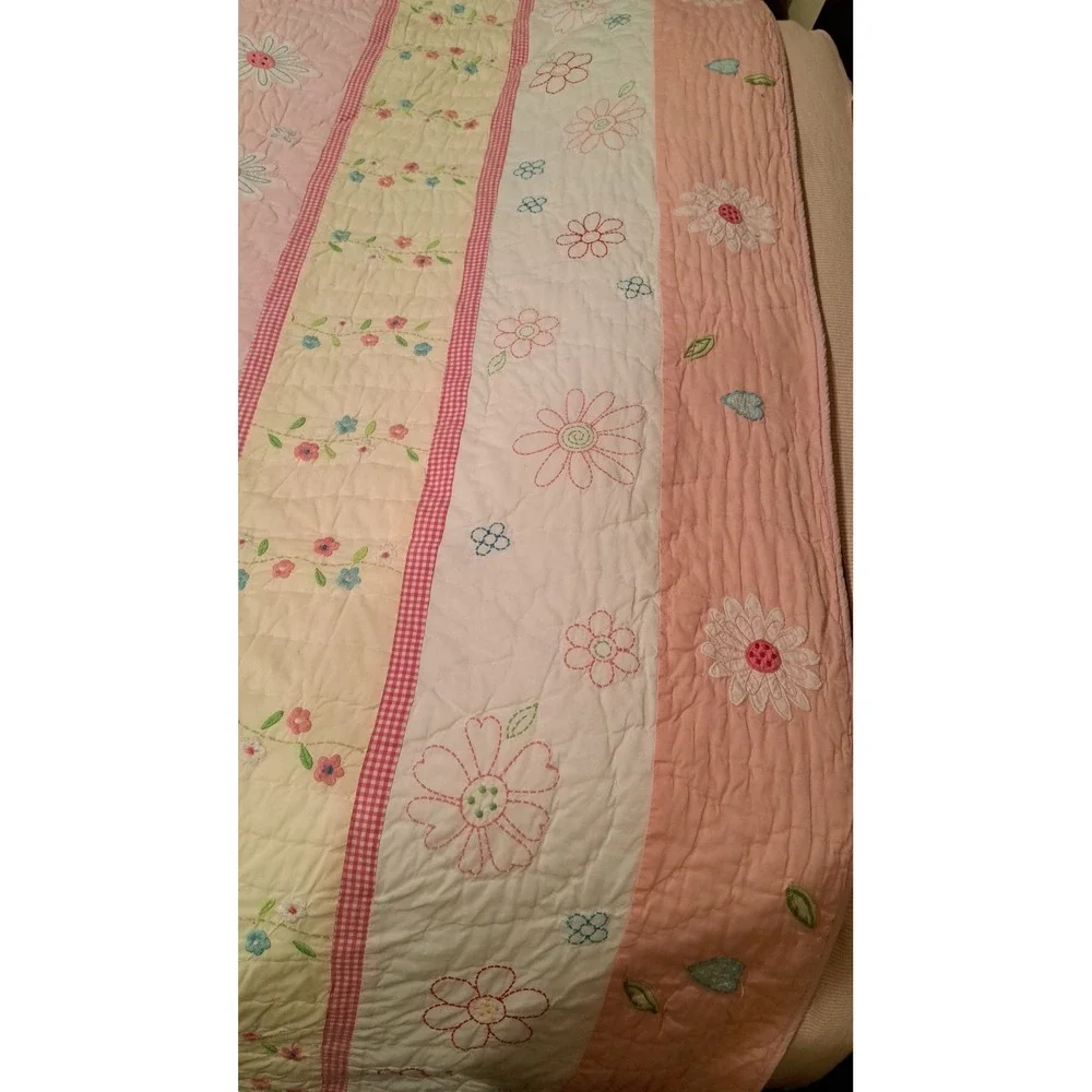 Pottery Barn Kids Cotton Daisy Garden Embroidered Appliqued Quilt Full/Queen